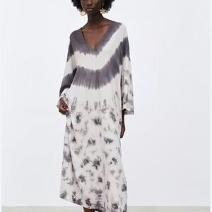 Zara Tie-Dye Midi Dress in White and Gray